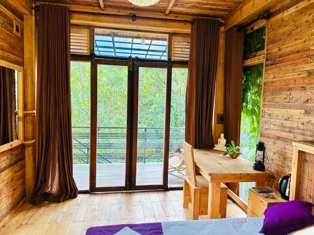Hotel Winwood Ella Zewnętrze zdjęcie
